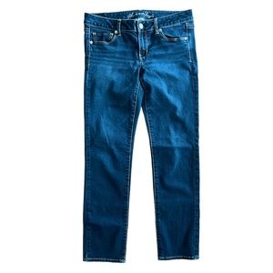 American Eagle Outfitters dark wash super stretch skinny jean size 10